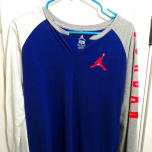 XL Women's Jordan long sleeve blue and white